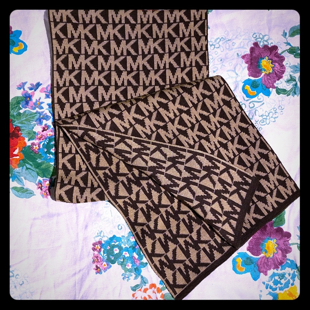 Michael Kors Scarf